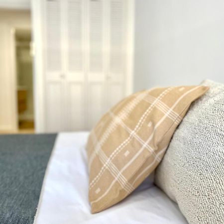 Housing Leon Ana Mogas Con Garaje Apartment Ngoại thất bức ảnh